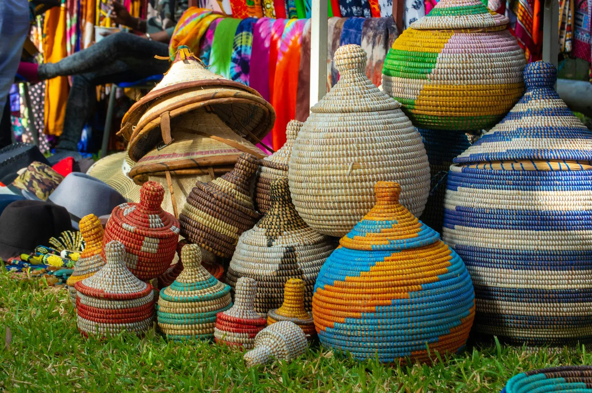 Handwerksmesse mit traditionellem Kunsthandwerk