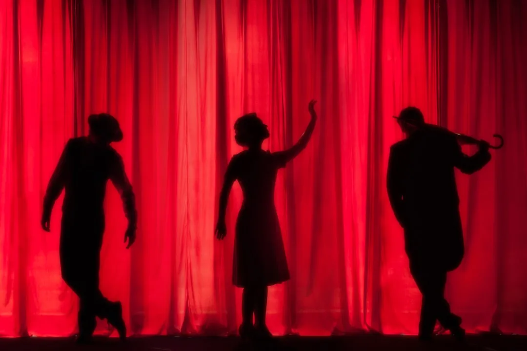Theatrical performance at Teatro Leal